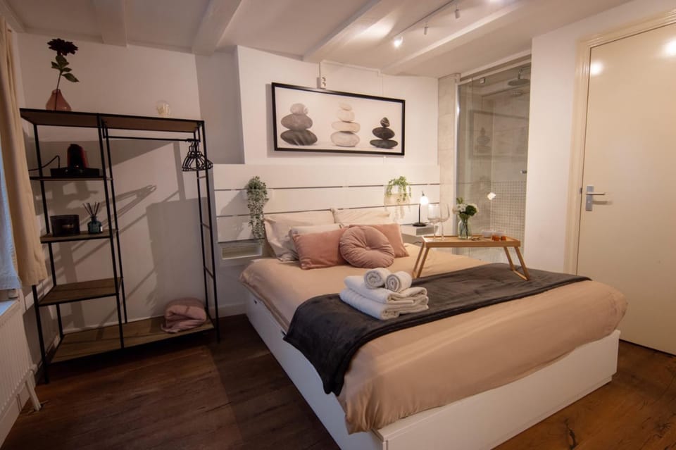 Beautiful DutchHouse Centrum Bed and Breakfast in Amsterdam