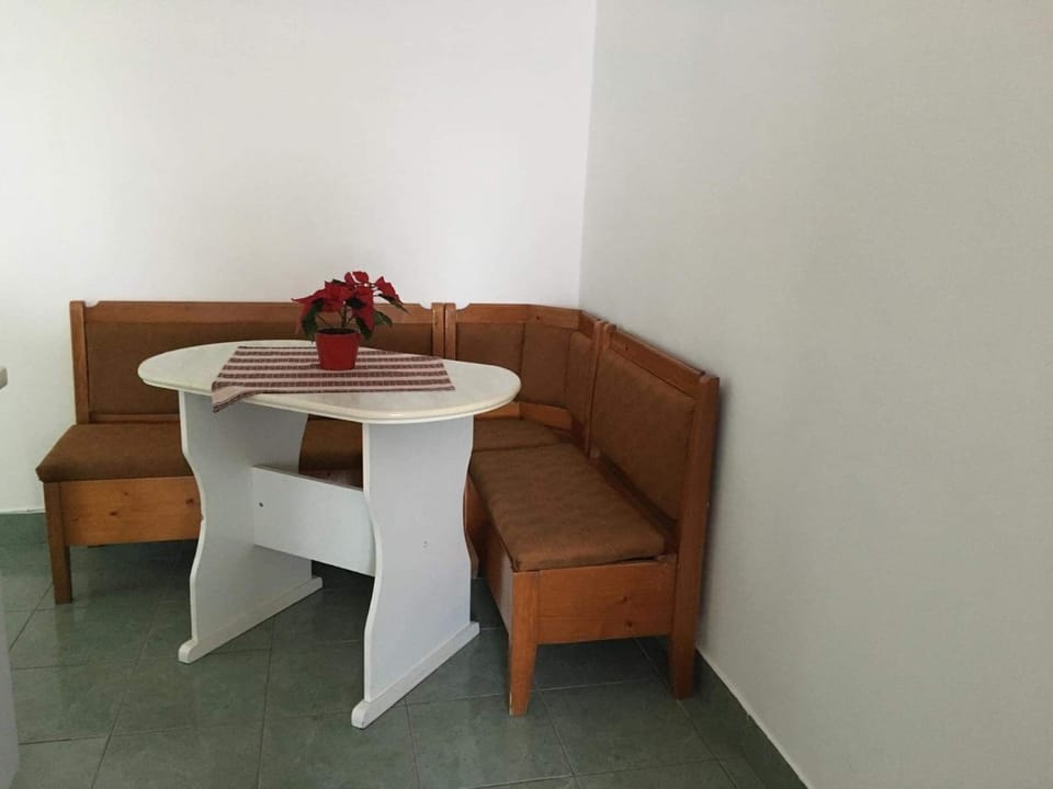 Simona Apartment in Romania