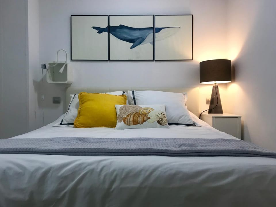 Primera Línea Playa Canteras with Sea View Apartment in Las Palmas de Gran Canaria