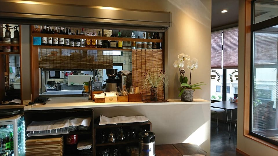 Seating area, Entertainment