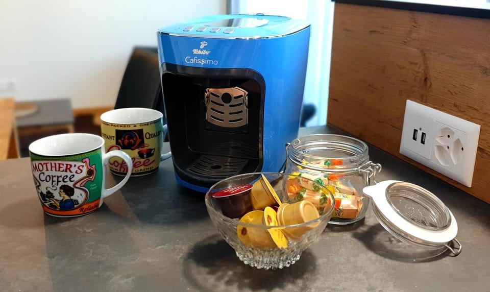 Coffee/tea facilities, Drinks, Non alcoholic drinks