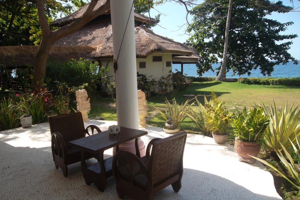 Gaia-Oasis Beach Resort Hotel in Bali