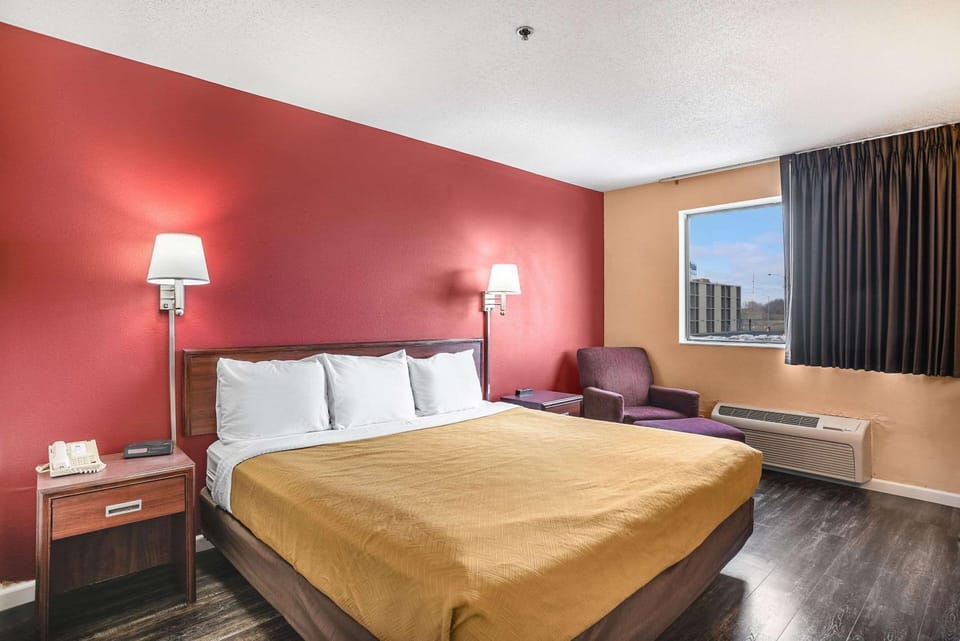 Photo of the whole room, On site