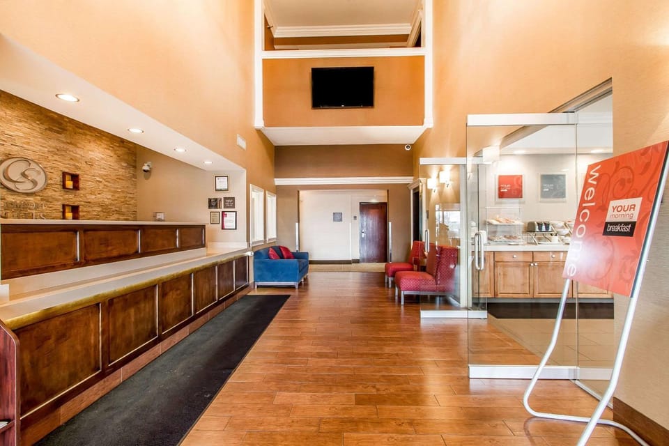 Lobby or reception, On site