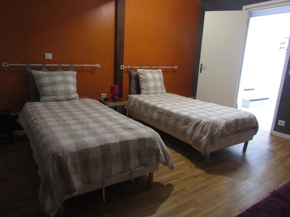 suite familiale 2 chambre Bed and Breakfast in Centre-Val de Loire