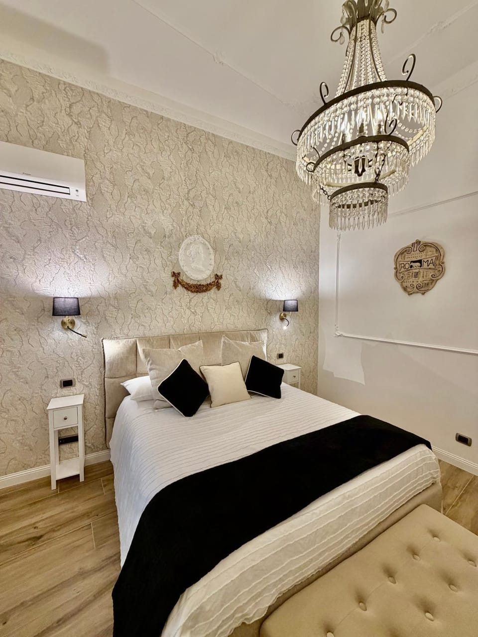 Colosseo Room House in Rome