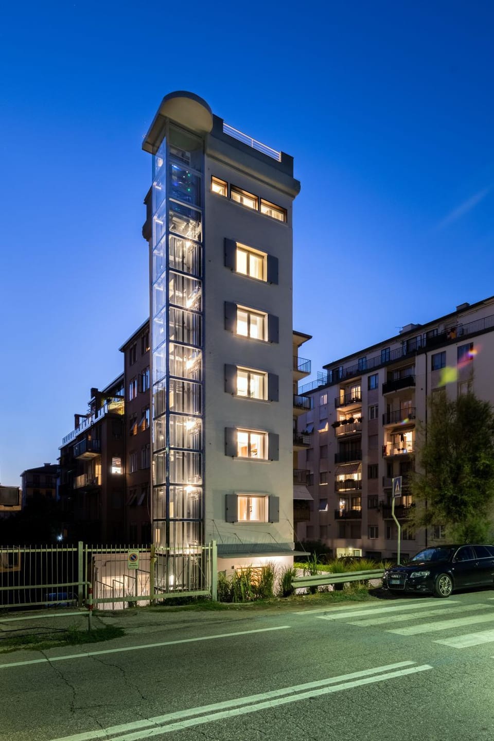 Property building, Facade/entrance, Sunset