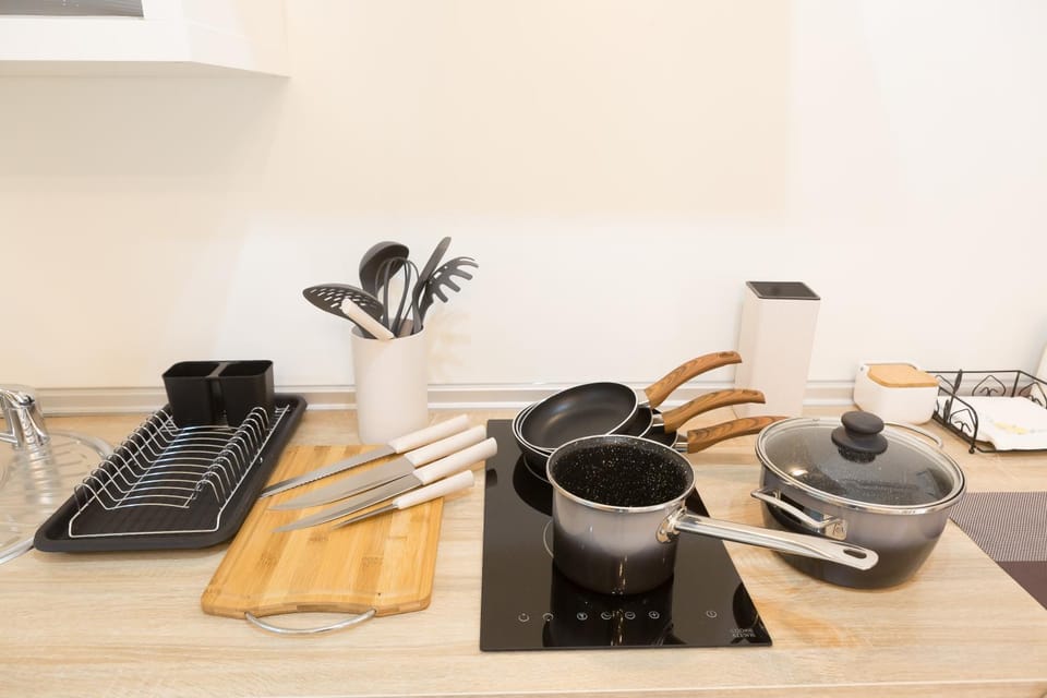 Kitchen or kitchenette, Decorative detail