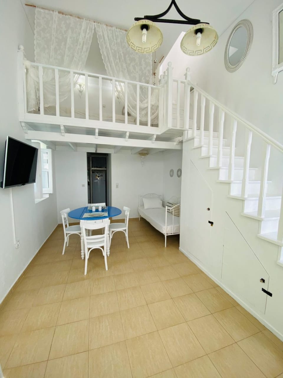 Bed, Living room, Seating area