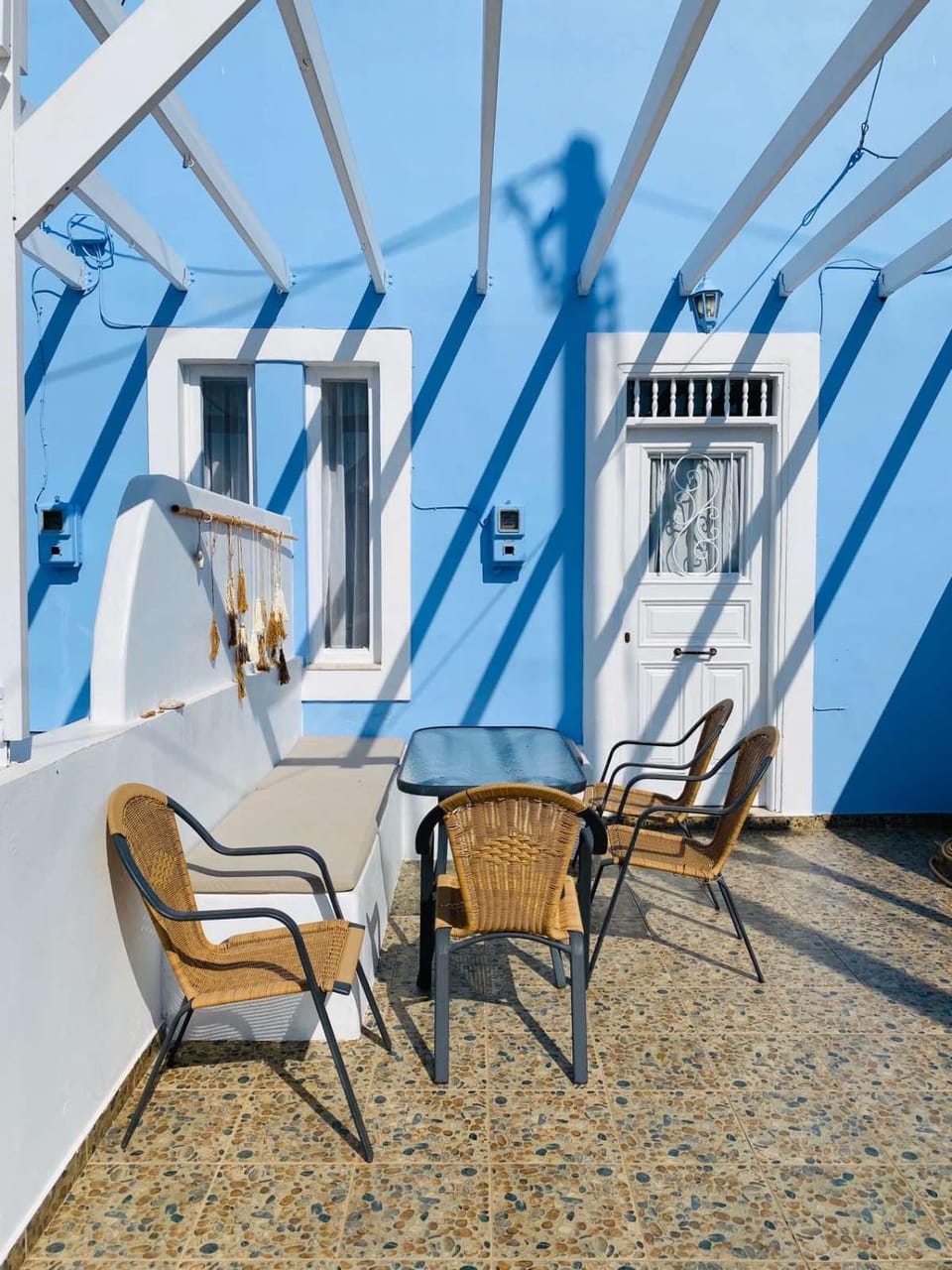 Patio, Dining area
