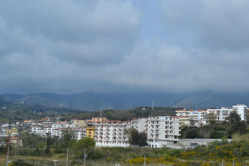 Neighbourhood, Natural landscape, Mountain view, Area and facilities