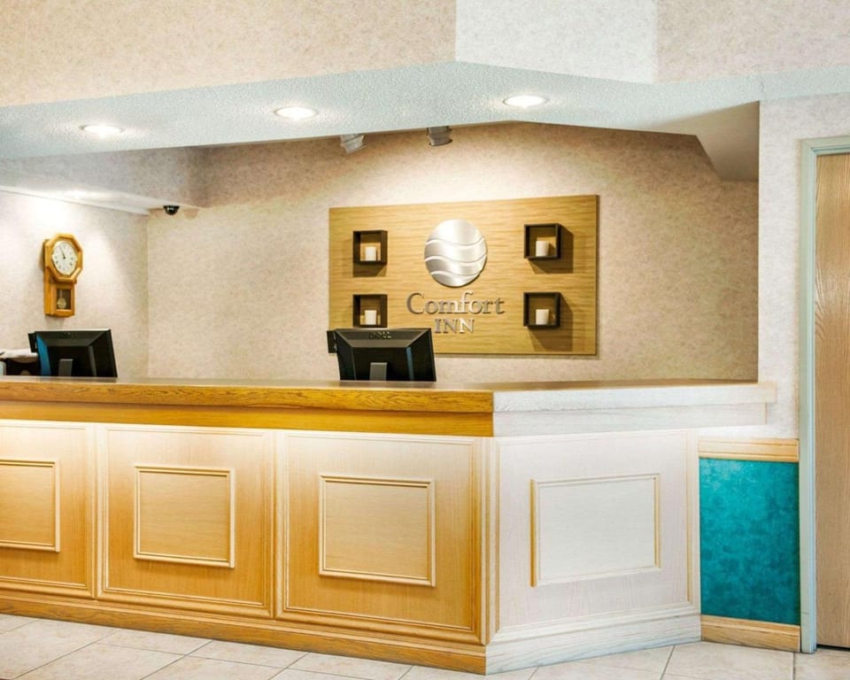 Lobby or reception, On site