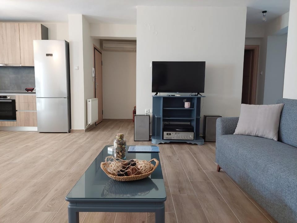 Pine Lodge Apartment in Kavala
