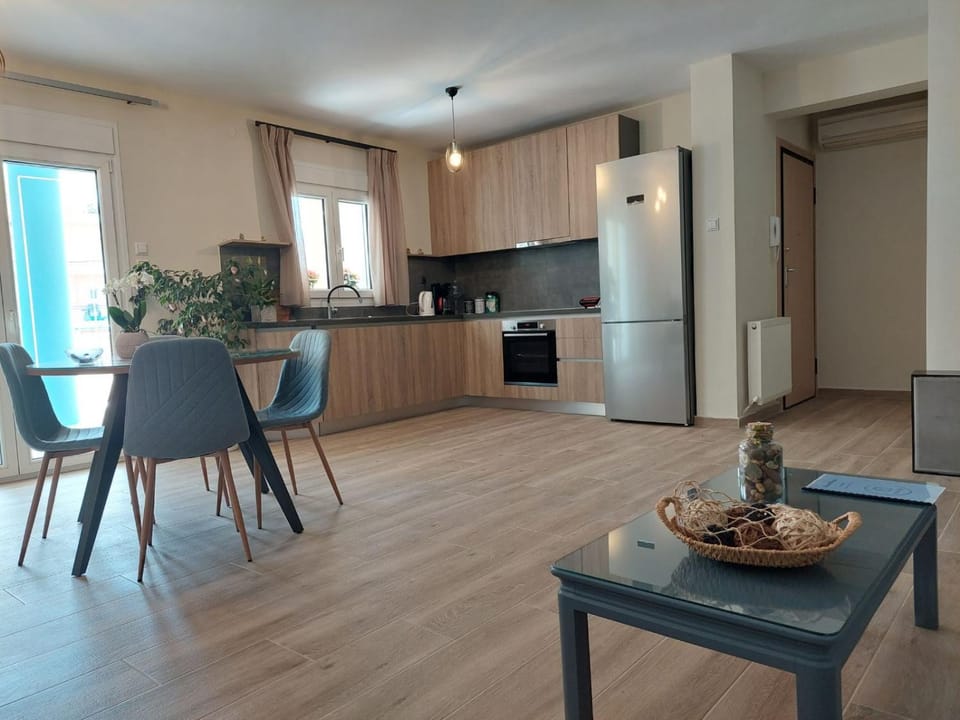 Pine Lodge Apartment in Kavala