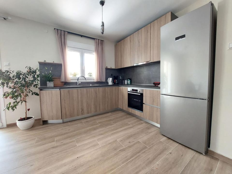 Pine Lodge Apartment in Kavala