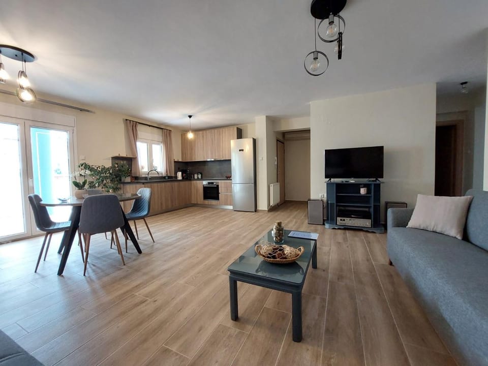 Pine Lodge Apartment in Kavala