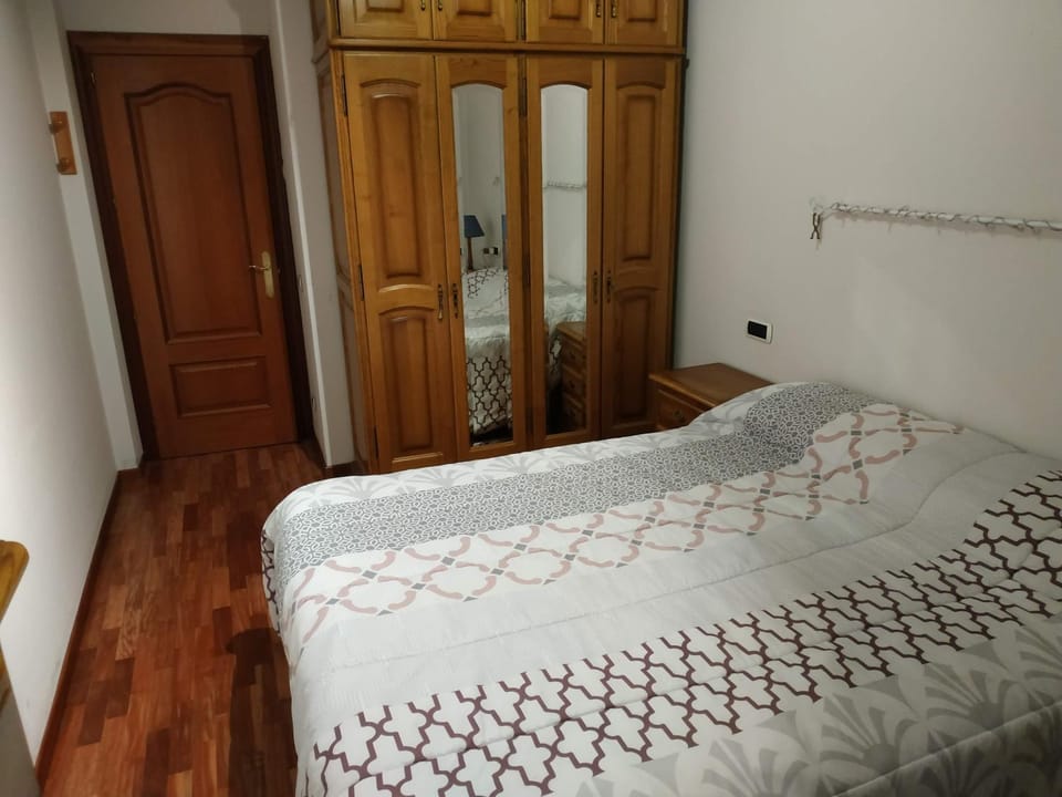 Apartamento Vacacional - Villa Costanilla Apartment in Gijón