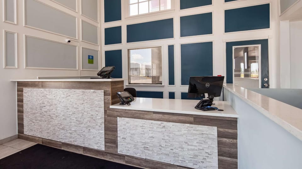 Lobby or reception, On site