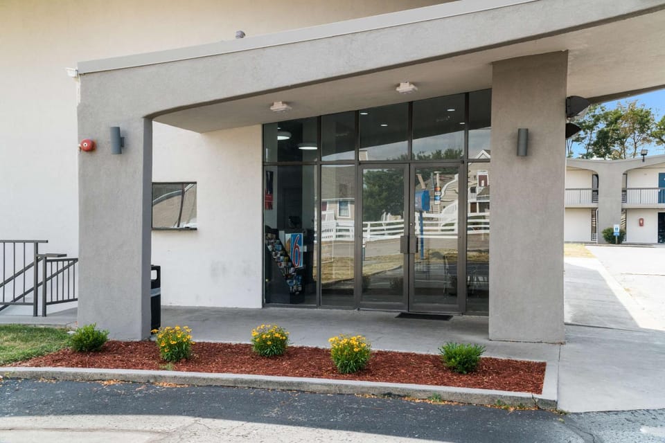 Property building, On site