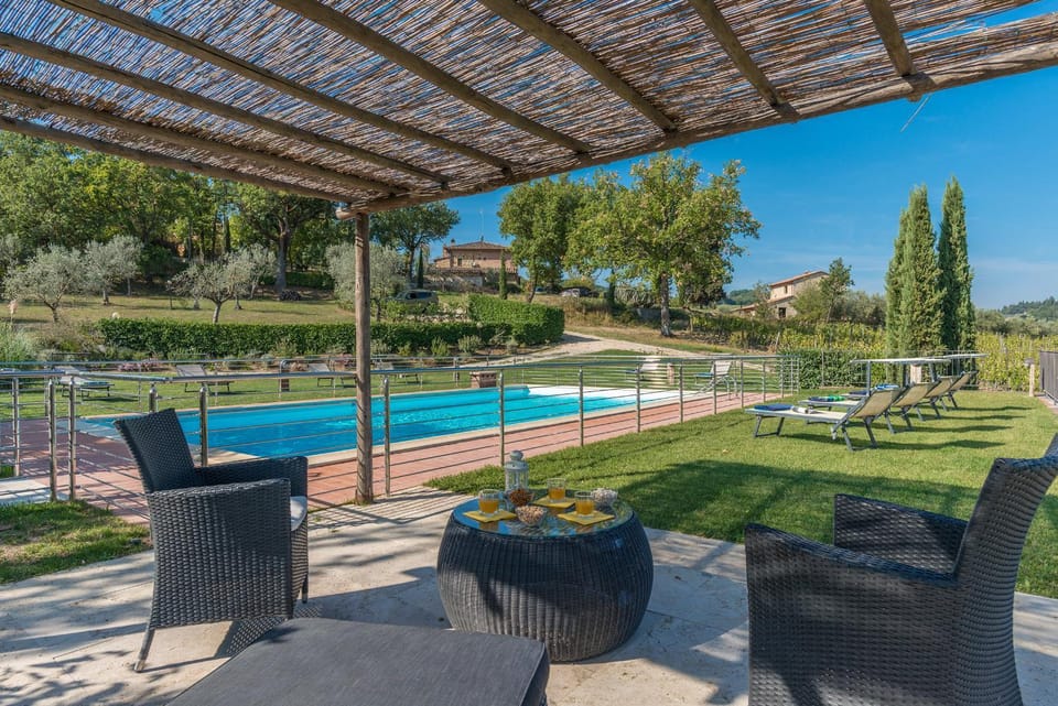 The Grapevine by MANVI Bed and Breakfast in Tuscany
