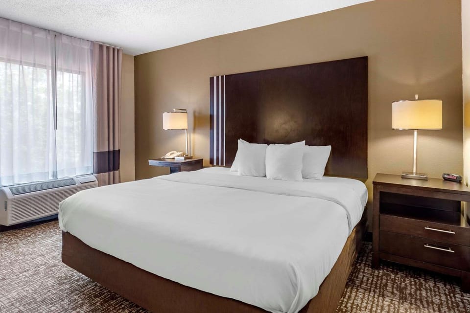 Photo of the whole room, On site