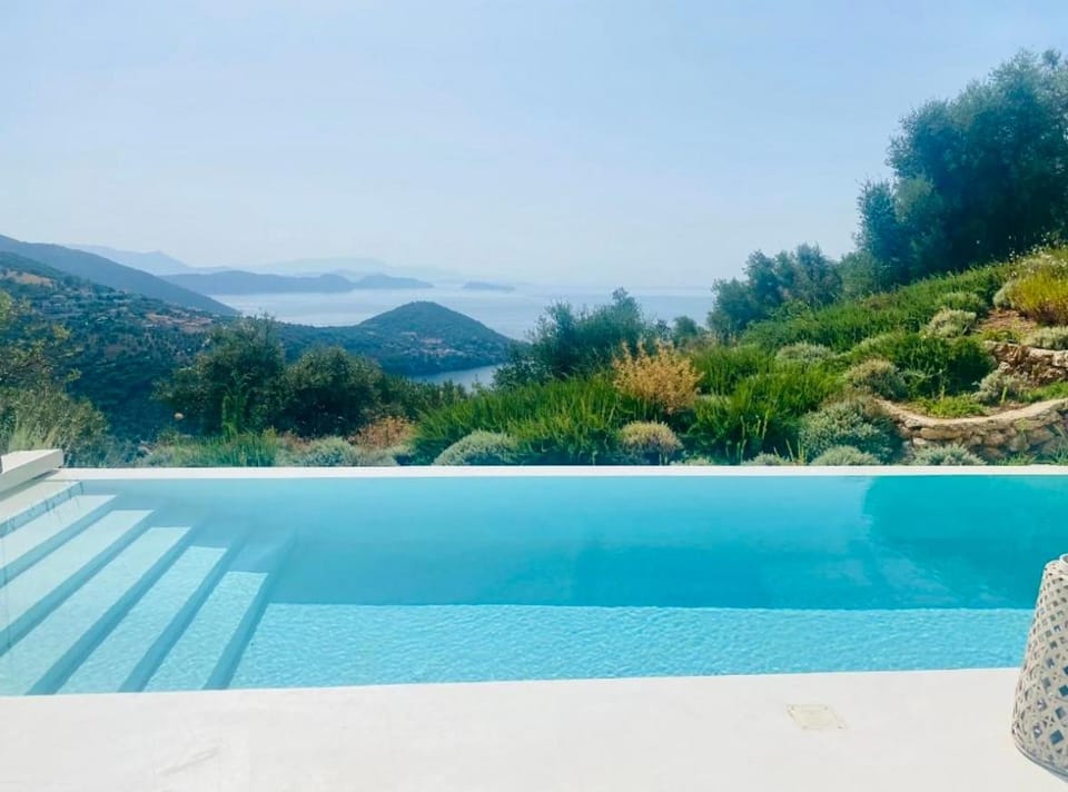 Day, Natural landscape, Pool view, Sea view, Swimming pool