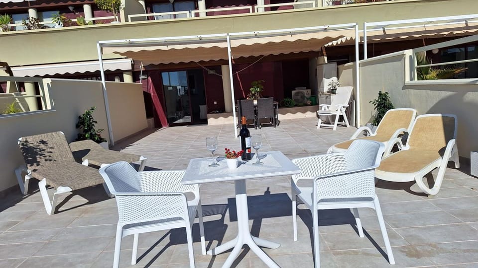 1ª LINEA PLAYA DE BURRIANA 1ºd Apartment in Nerja