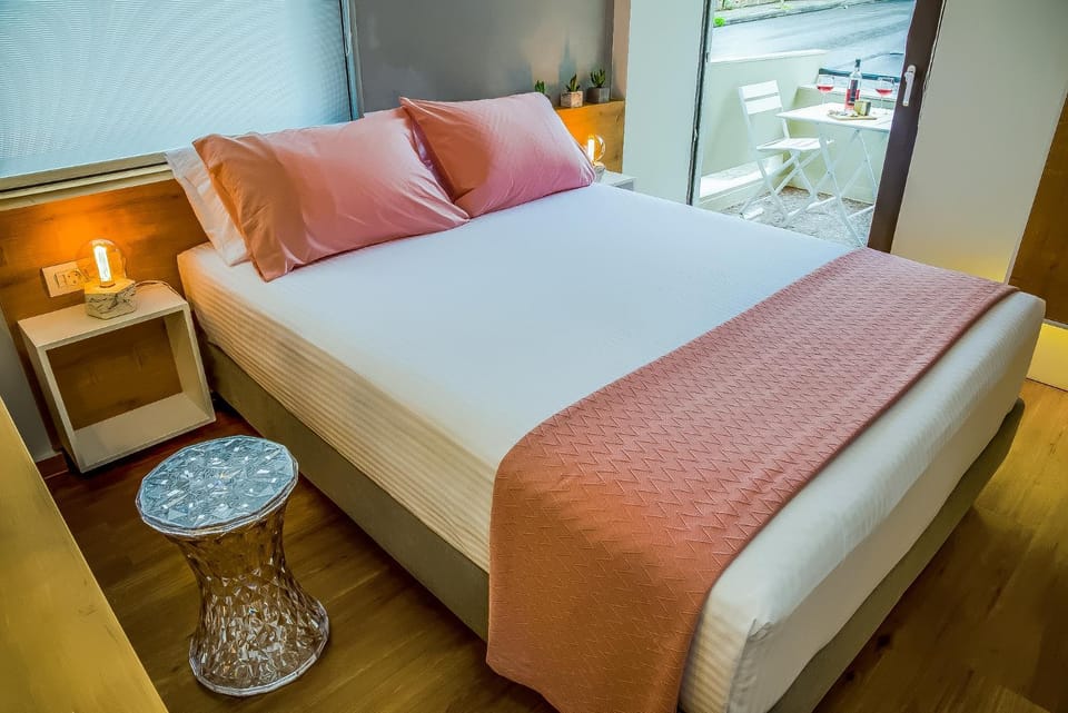 Nest of Marmel Luxury Studio Apartment in Chania