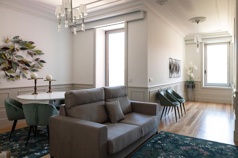 TV and multimedia, Living room, Dining area