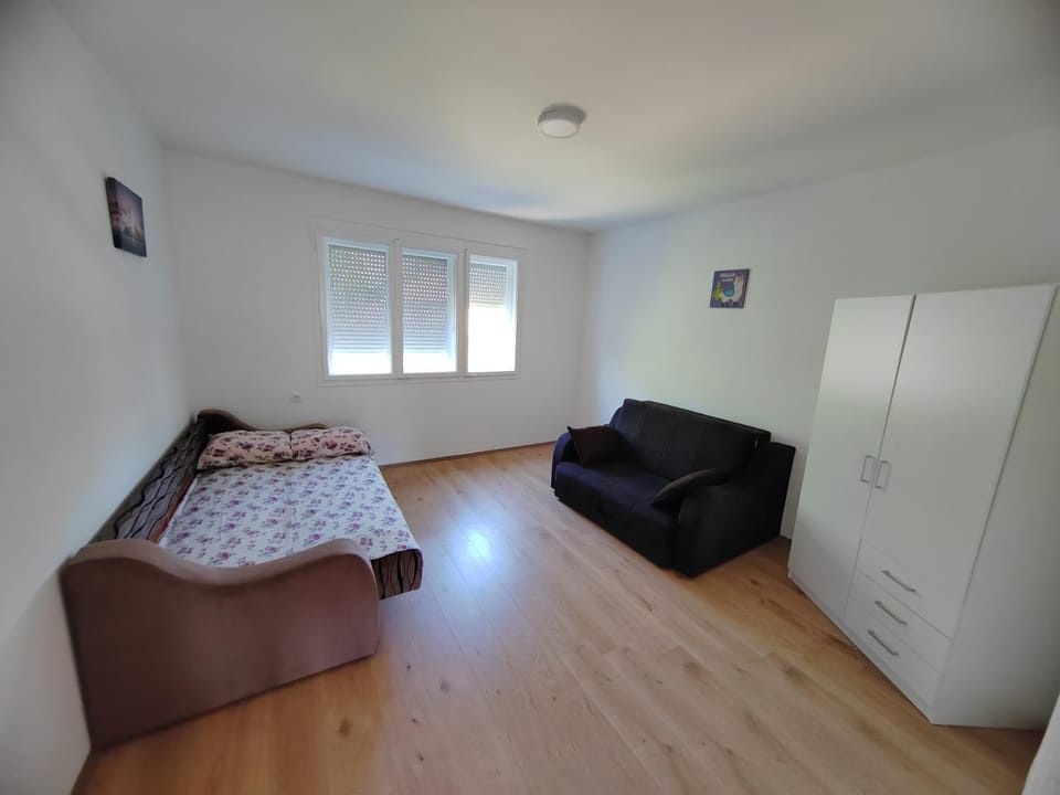 Duplex Mihajlović-Vrnjačka Banja Apartment in Serbia