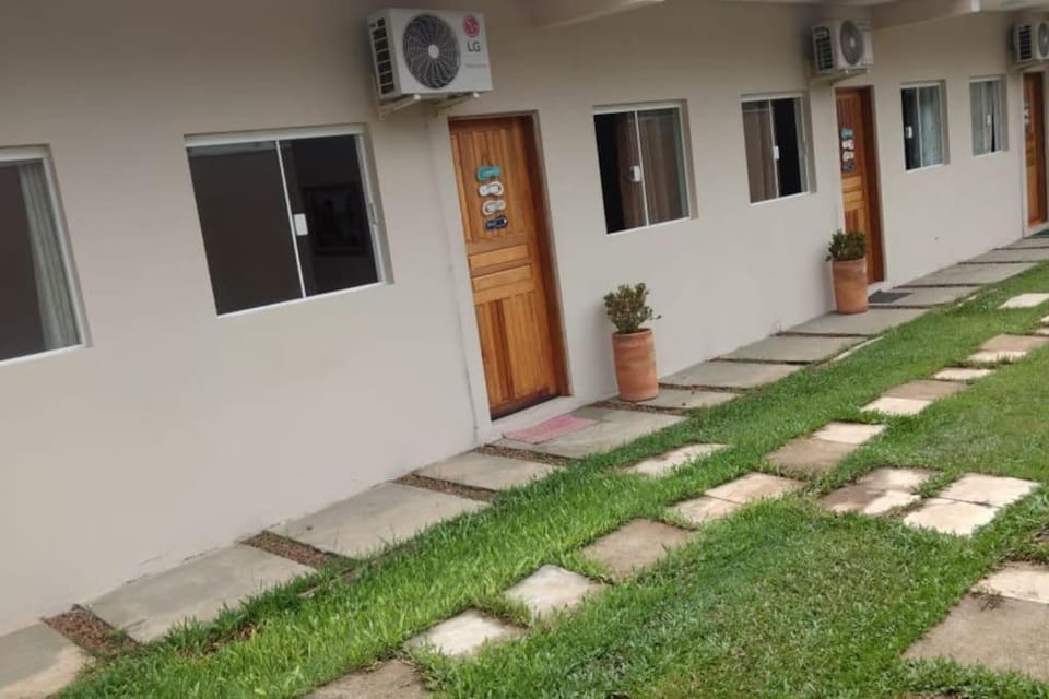 Suítes encantos das cigarras Vacation rental in São Sebastião
