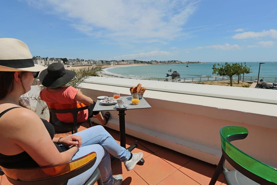 Patio, Balcony/Terrace, Sea view, Continental breakfast, Family