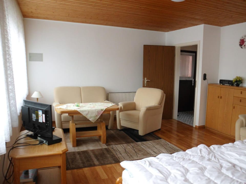 Haus Hopp - Bungalow Apartment in Dahme