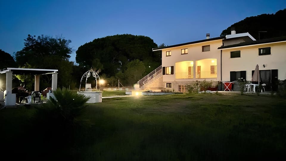 Property building, Garden, Garden view