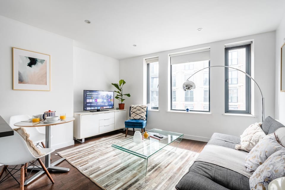 The Refined Retreat Kings Cross Farringdon Apartment in London Borough of Islington