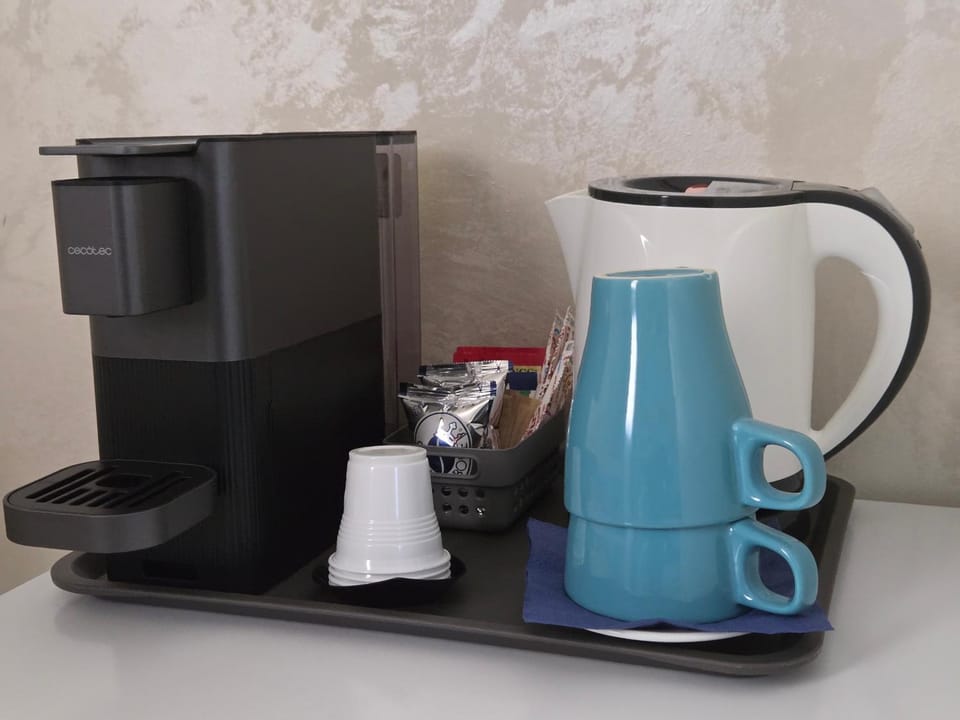Coffee/tea facilities