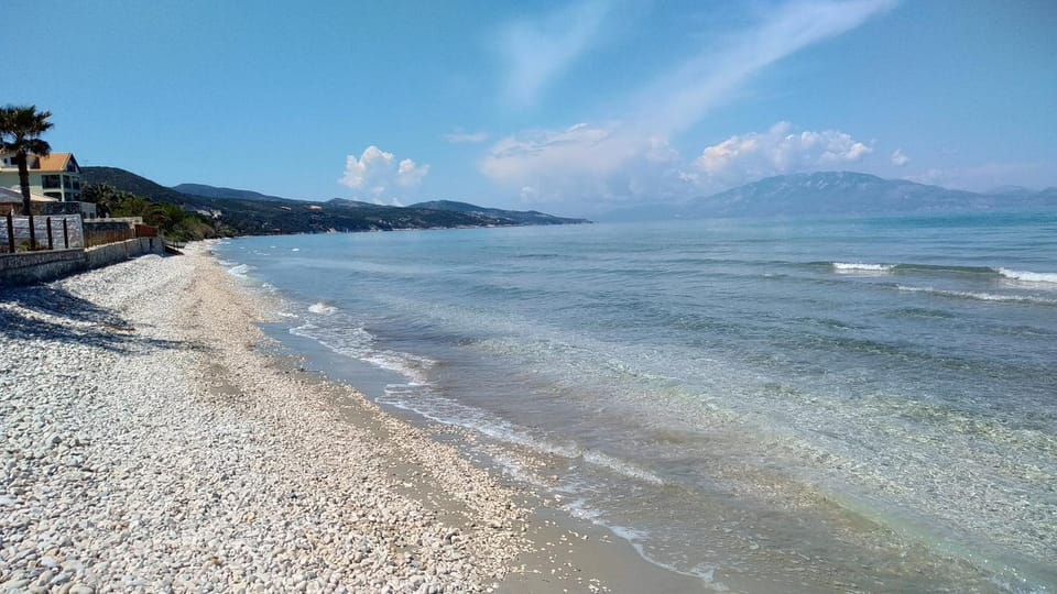 Sea Whispers Beach House House in Katastari