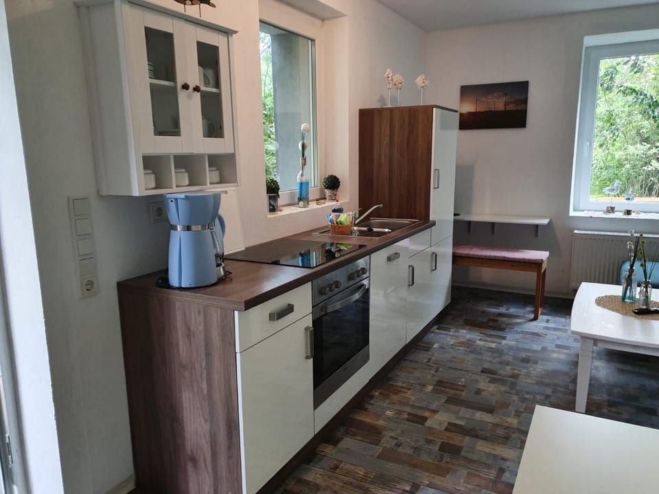 Marijanas Ferienhof 2, Urlaub mit viel Platz zwischen Dornumersiel und Bensersiel Apartment in Lower Saxony, Germany