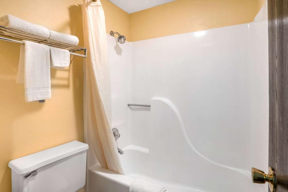 Photo of the whole room, On site