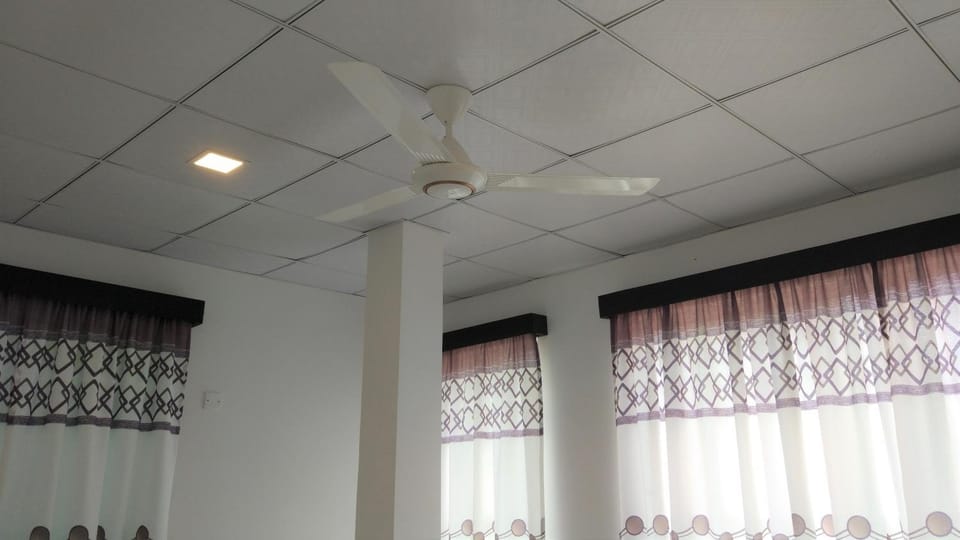 Harry Inn Bed and Breakfast in Negombo
