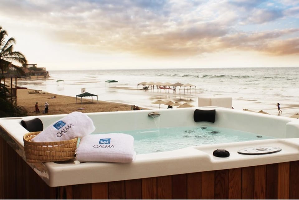 Hot Tub, Hot Tub