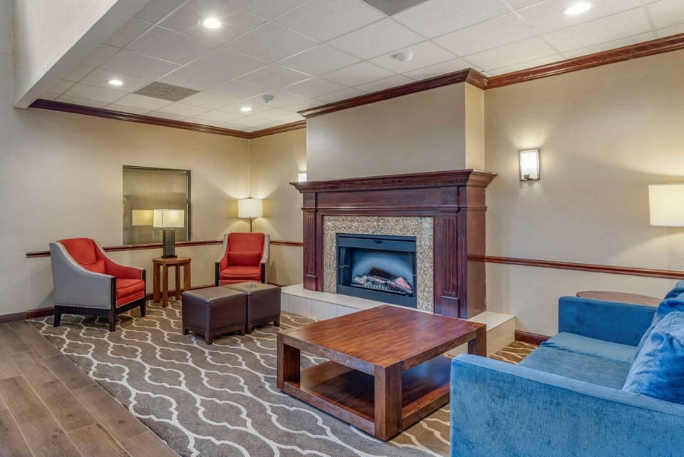 Lobby or reception, On site