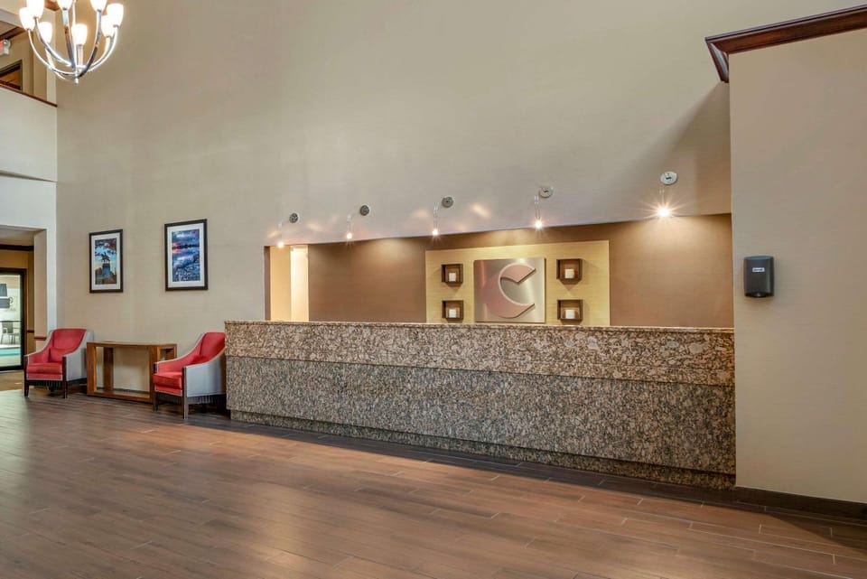 Lobby or reception, On site