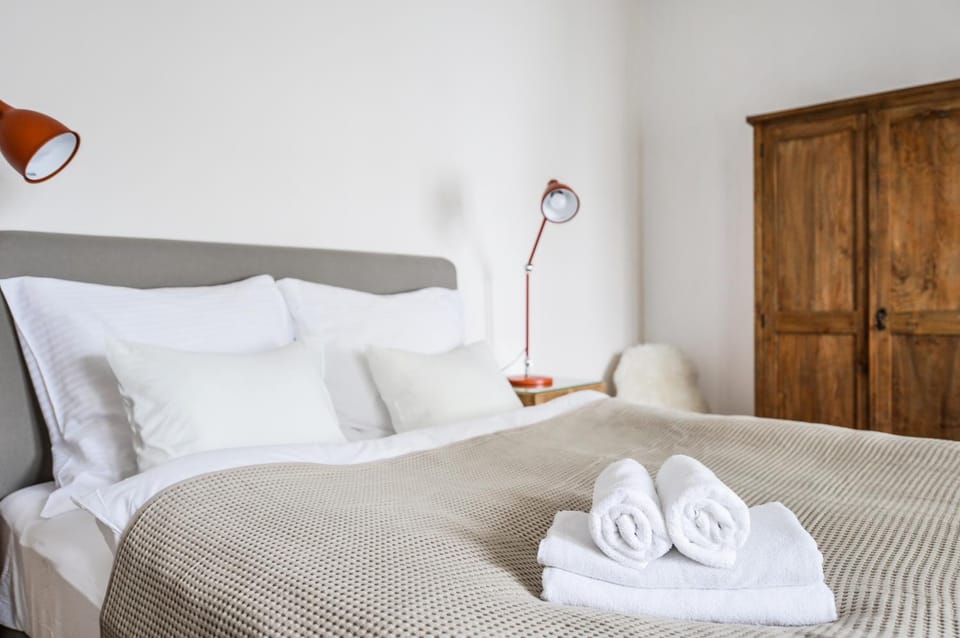 COZY QUIET STUDIO AT CHARLES BRIDGE Apartment in Prague