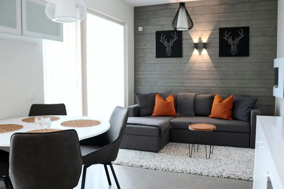 Living room, Seating area, Dining area