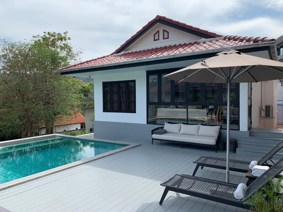 Balcony/Terrace, Pool view, Swimming pool, Swimming pool, Swimming pool