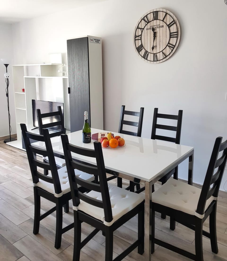 Luxury 2 bedroom APT 2 min from beach Apartment in Puerto Rico de Gran Canaria