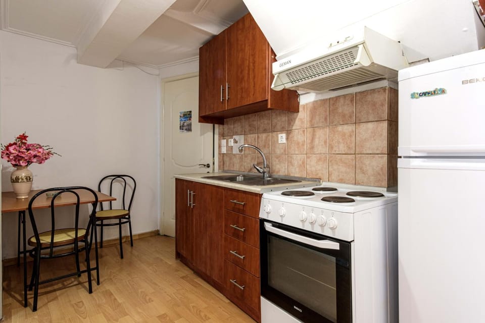 oven, stove