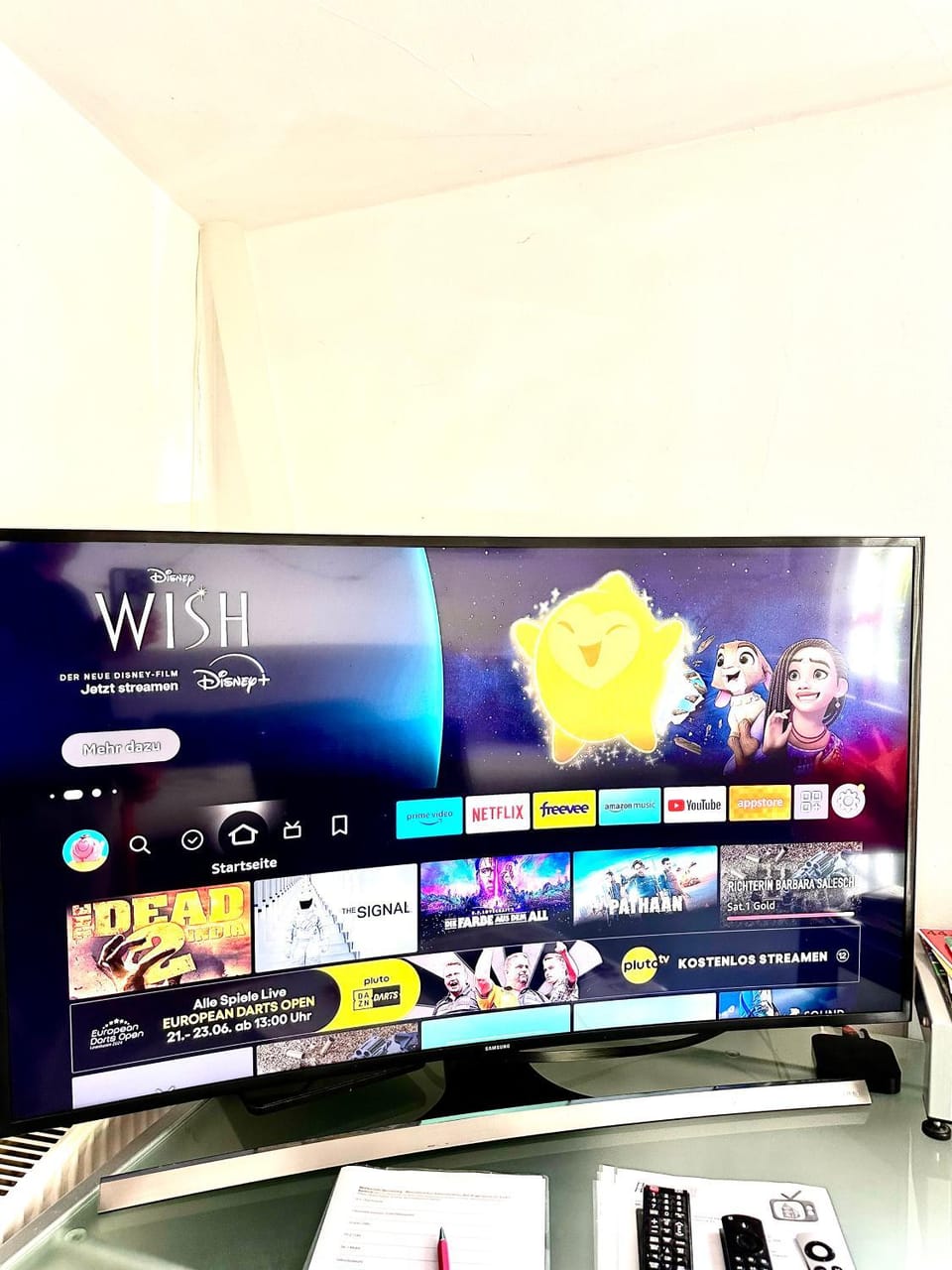 Communal lounge/ TV room, TV and multimedia, Evening entertainment