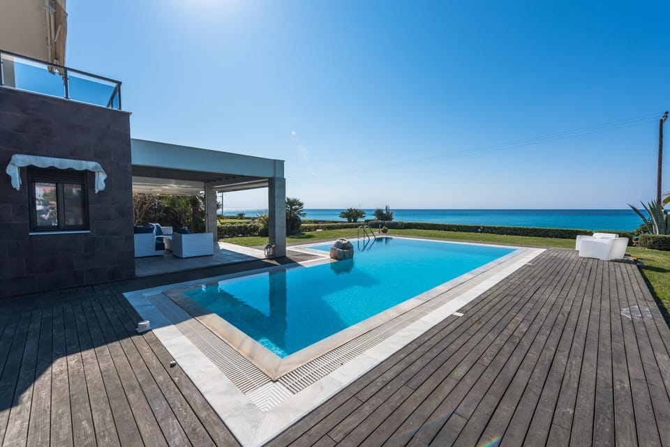 Beach, Swimming pool
